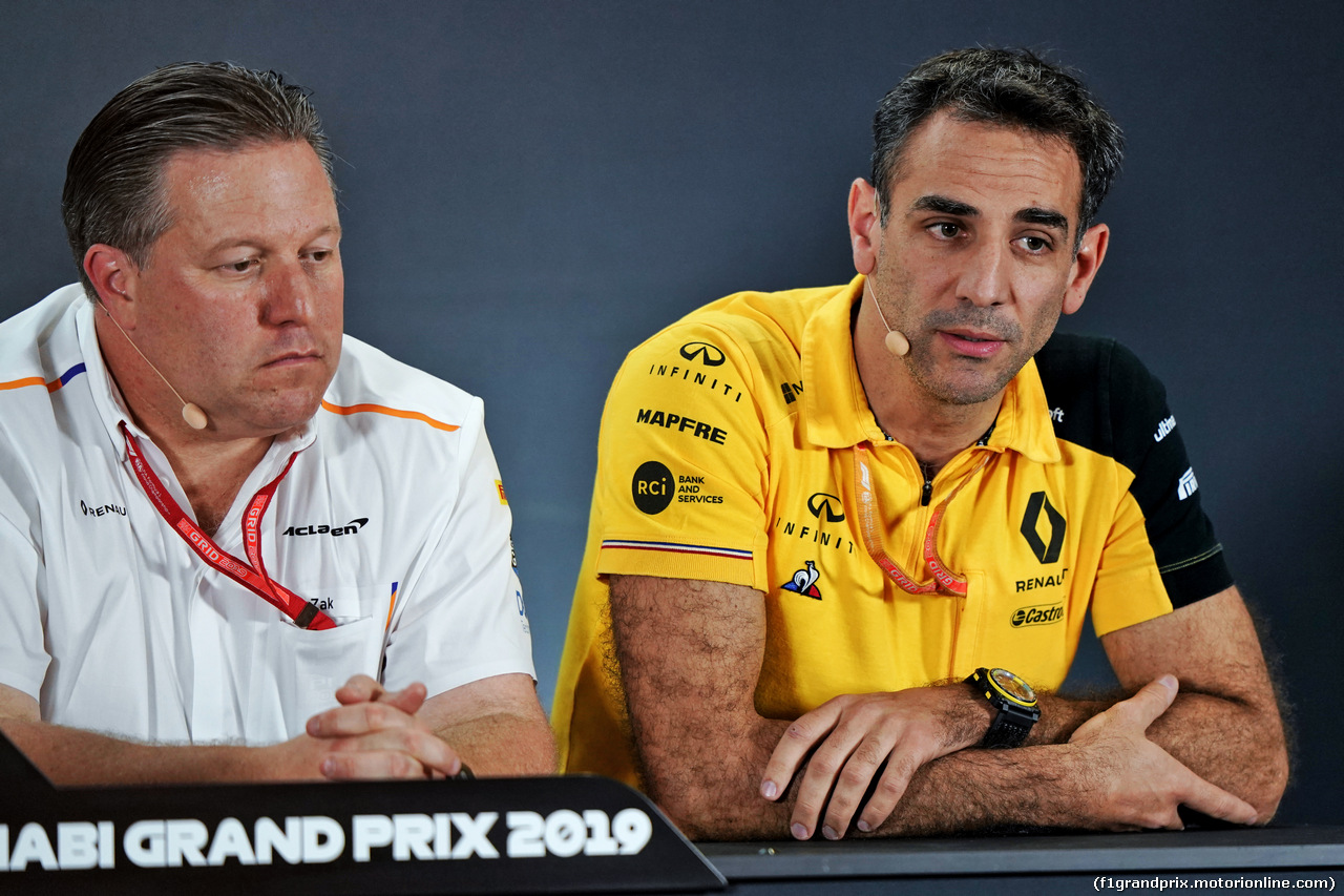 GP ABU DHABI, (L to R): Zak Brown (USA) McLaren Executive Director e Cyril Abiteboul (FRA) Renault Sport F1 Managing Director in the FIA Press Conference.                               
29.11.2019.