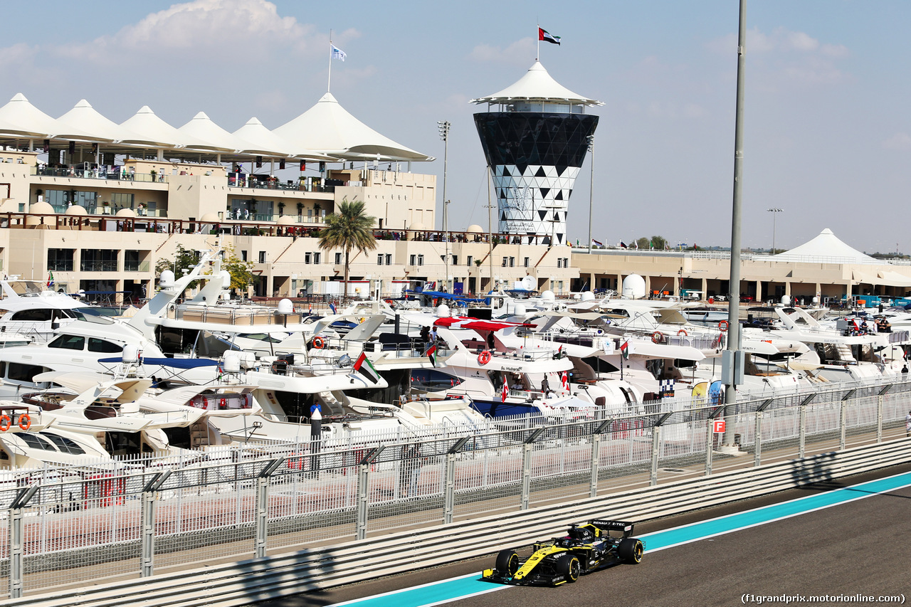 GP ABU DHABI, Daniel Ricciardo (AUS) Renault F1 Team RS19.
29.11.2019.