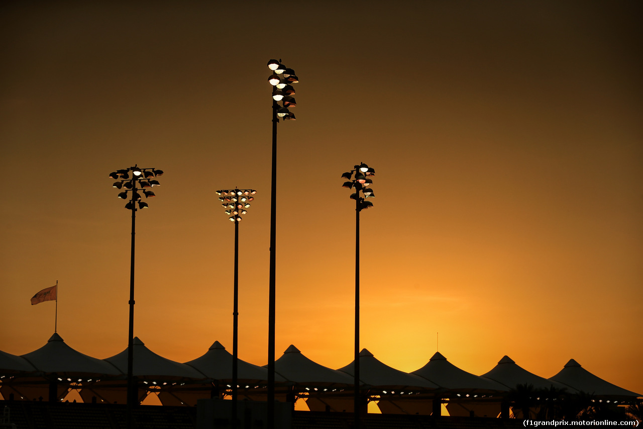 GP ABU DHABI, Circuit Atmosfera - sunset.
29.11.2019.