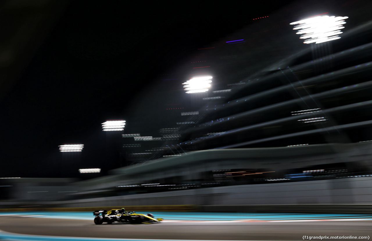 GP ABU DHABI, Nico Hulkenberg (GER) Renault F1 Team RS19.
29.11.2019.