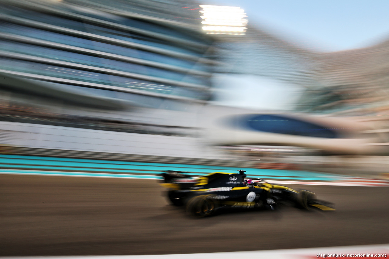 GP ABU DHABI, Daniel Ricciardo (AUS) Renault F1 Team RS19.
29.11.2019.