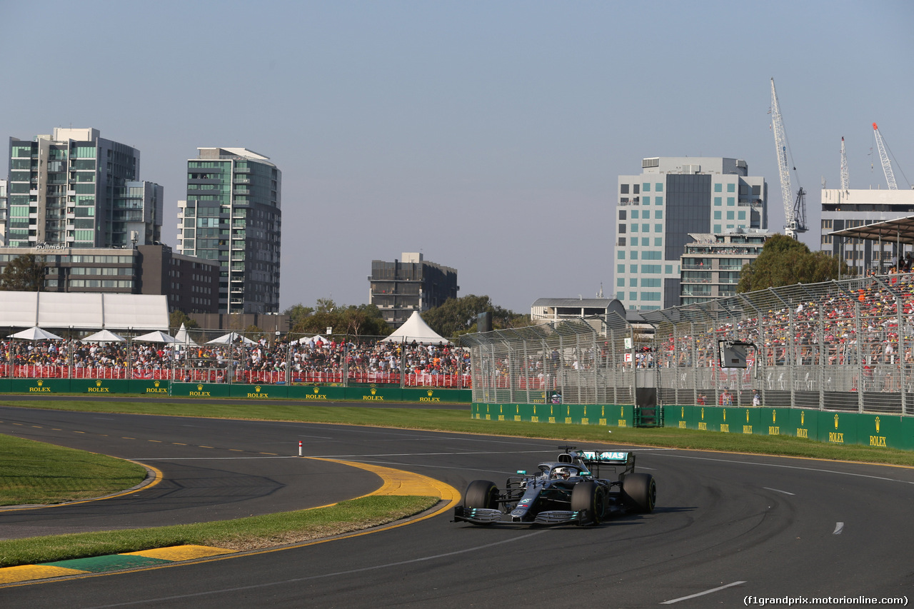 GP AUSTRALIA, 17.03.2019- race, Lewis Hamilton (GBR) Mercedes AMG F1 W10 EQ Power