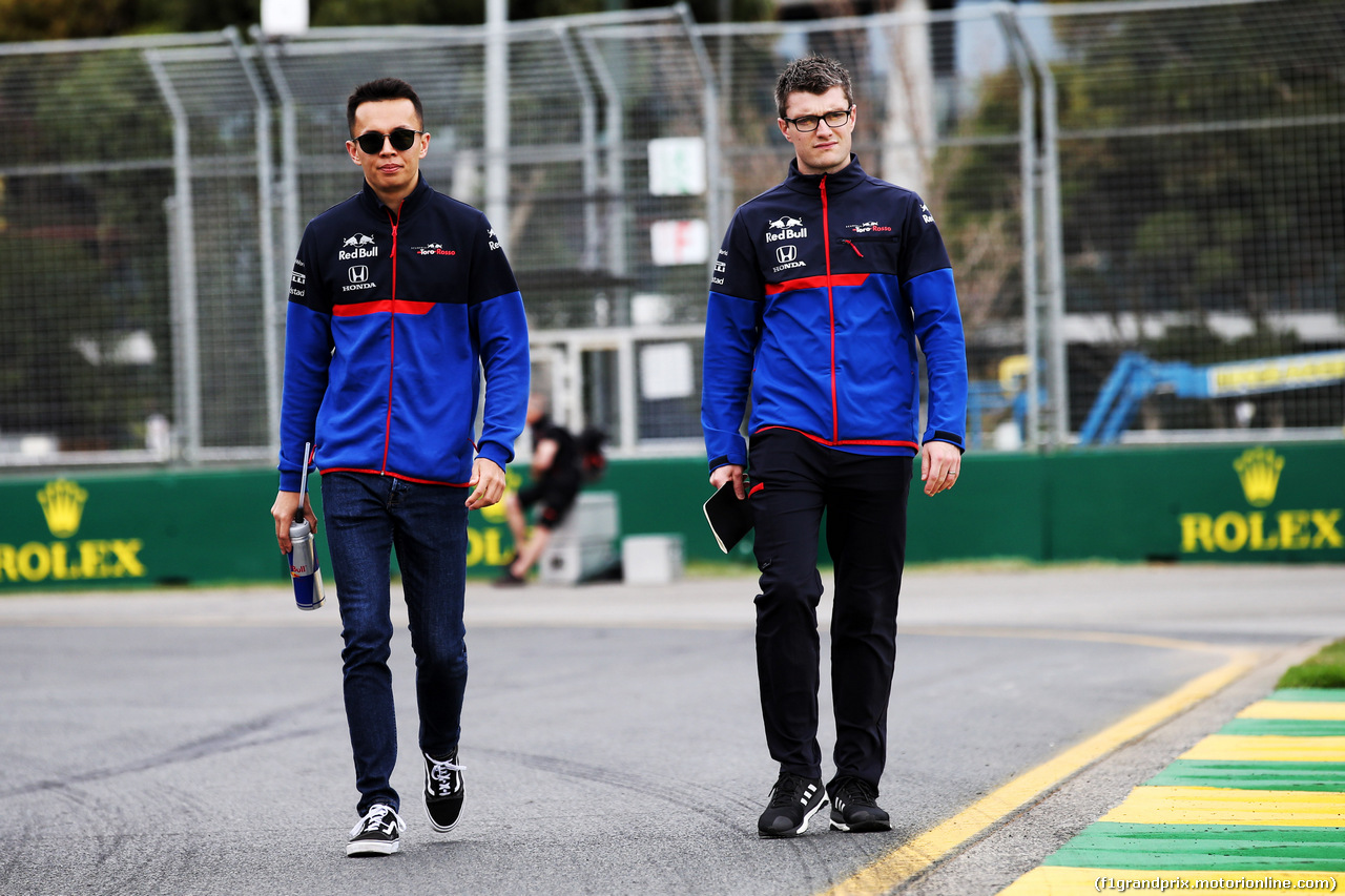 GP AUSTRALIA, Alexander Albon (THA) Scuderia Toro Rosso walks the circuit.
13.03.2019.