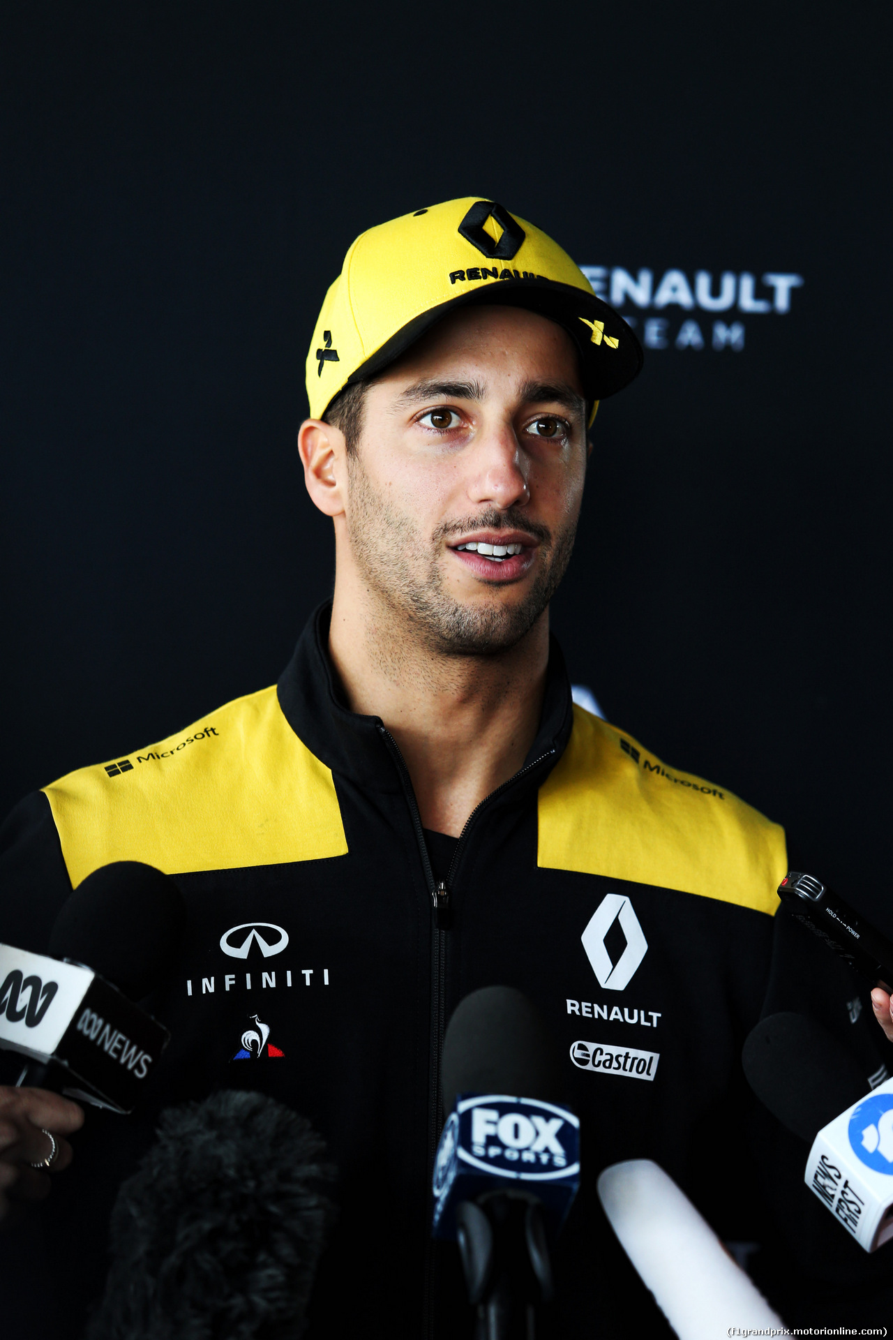 GP AUSTRALIA, Daniel Ricciardo (AUS) Renault F1 Team with the media.
13.03.2019.