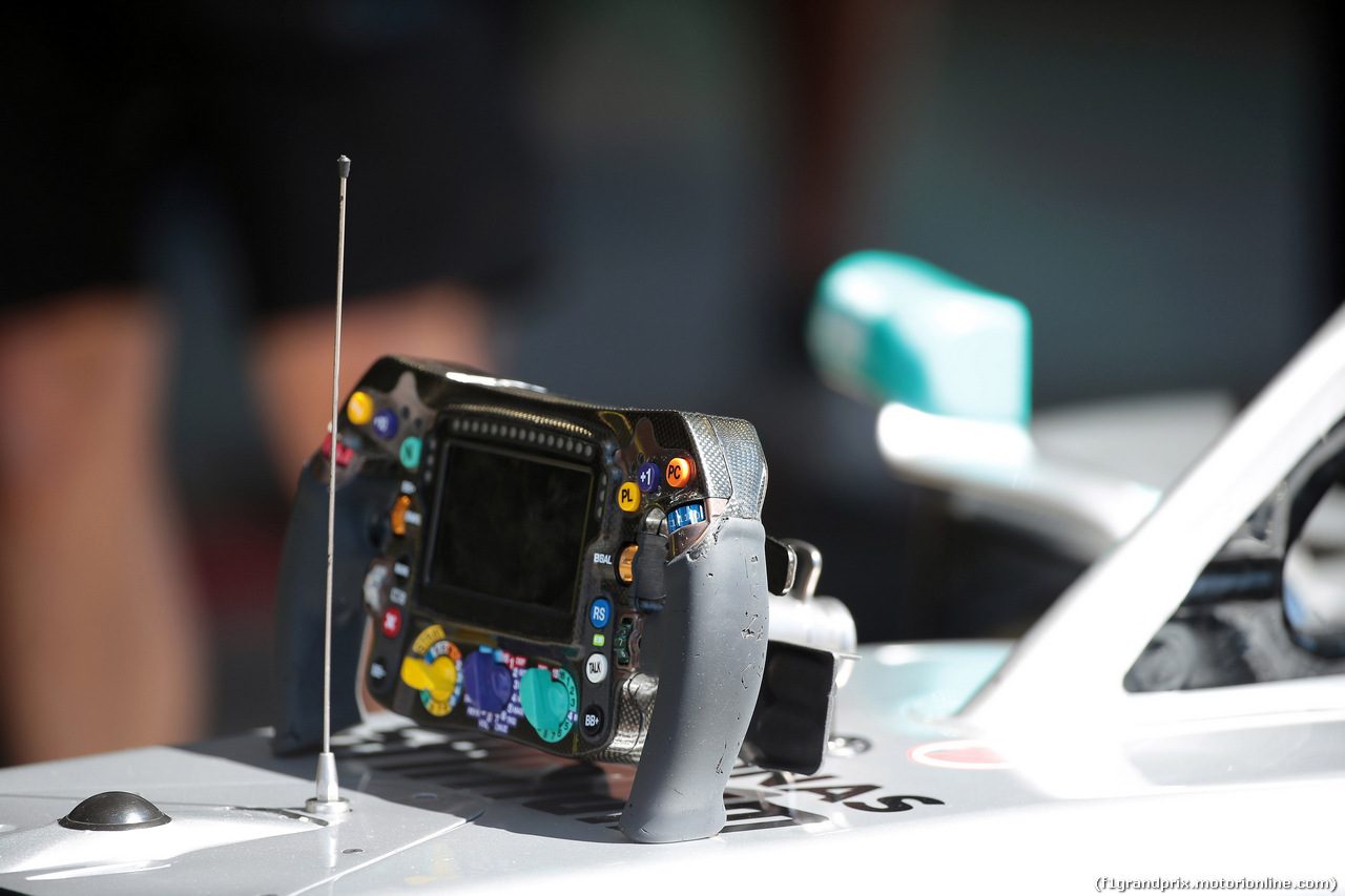 GP AUSTRIA, 29.06.2019 - The steering wheel of Mercedes AMG F1 W10