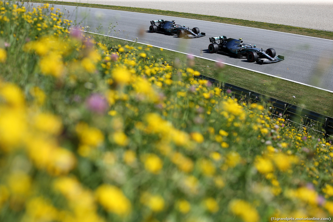 GP AUSTRIA, 28.06.2019 - Prove Libere 2, Lewis Hamilton (GBR) Mercedes AMG F1 W10 e Valtteri Bottas (FIN) Mercedes AMG F1 W010