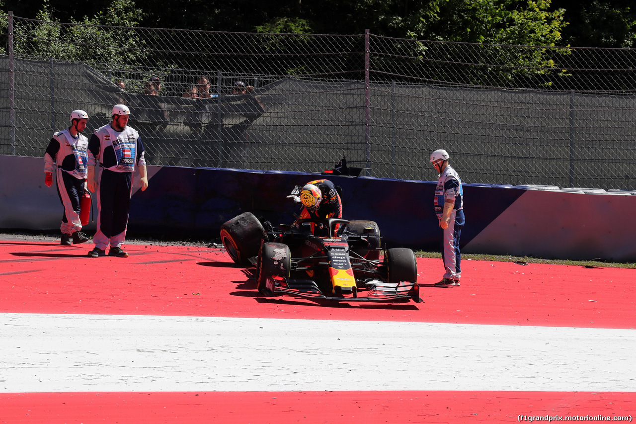 GP AUSTRIA, 28.06.2019 - Prove Libere 2, Crash, Max Verstappen (NED) Red Bull Racing RB15