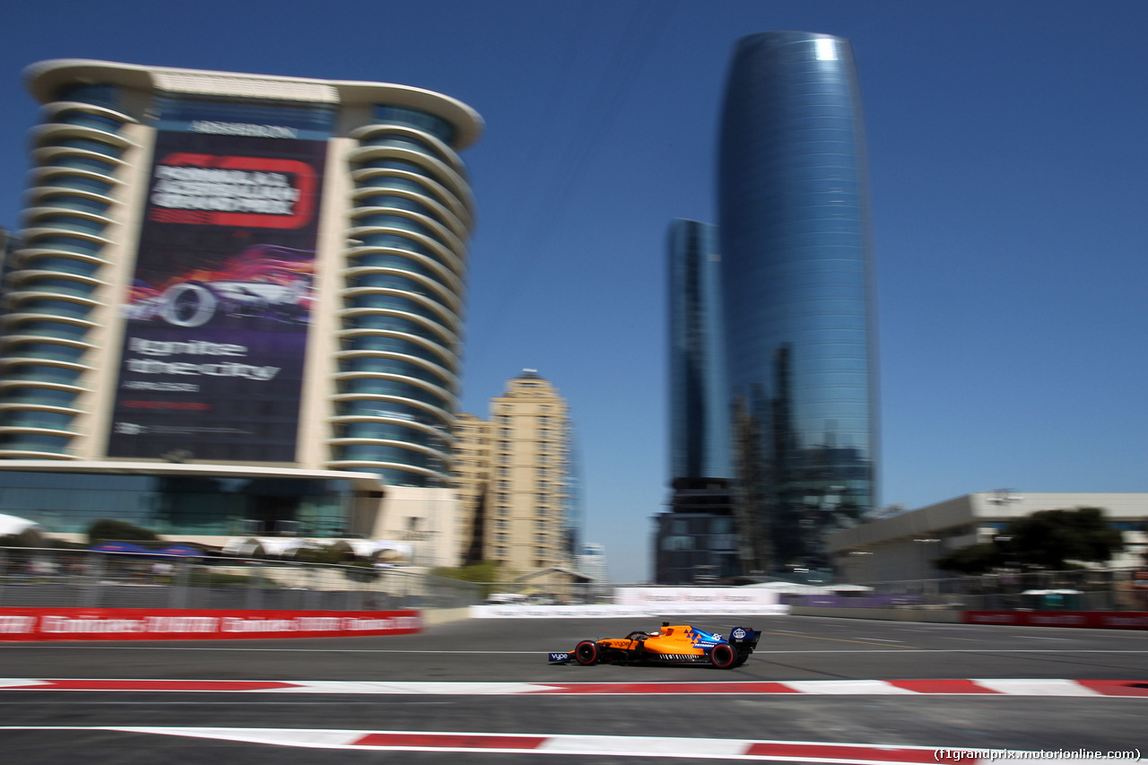 GP AZERBAIJAN, 27.04.2019 - Prove Libere 3, Daniel Ricciardo (AUS) Renault Sport F1 Team RS19