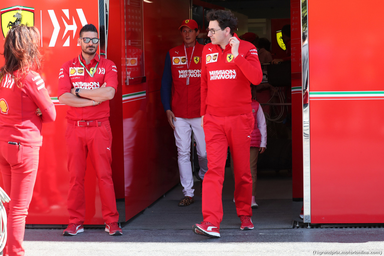 GP AZERBAIJAN, 27.04.2019 - Prove Libere 3, Mattia Binotto (ITA) Ferrari Team Principal e John Elkann (ITA), President Ferrari