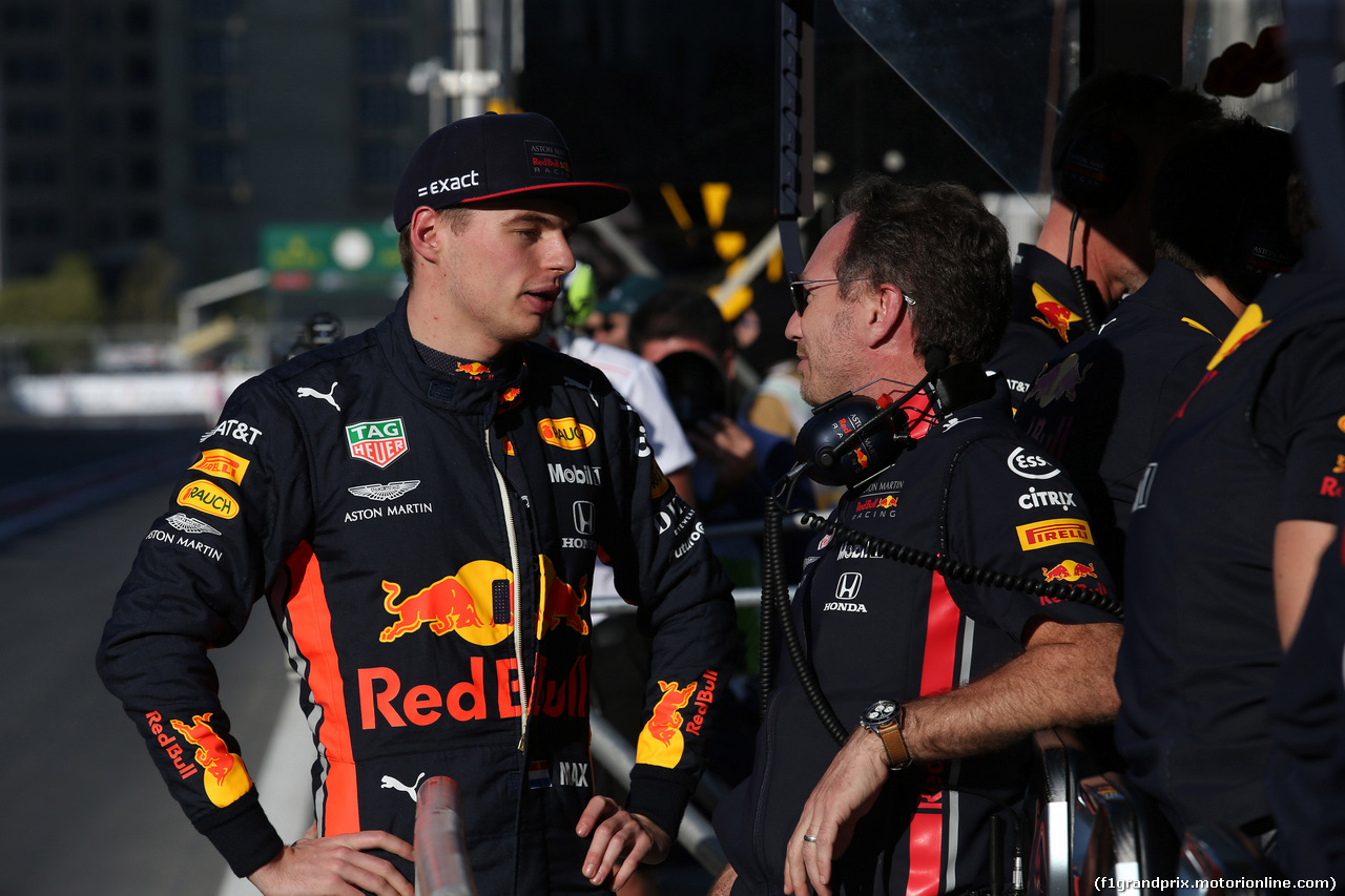 GP AZERBAIJAN, 27.04.2019 - Qualifiche, Max Verstappen (NED) Red Bull Racing RB15 e Christian Horner (GBR), Red Bull Racing Team Principal