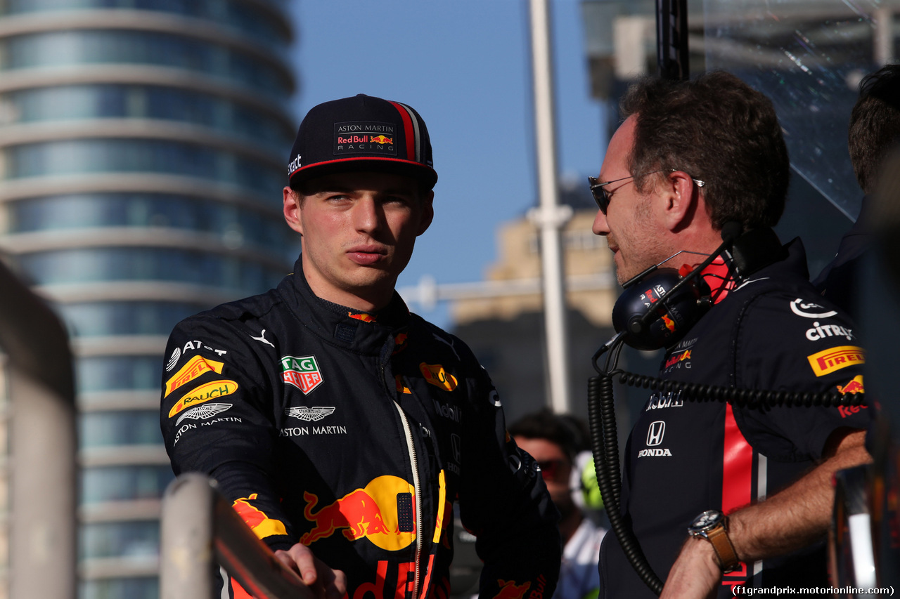 GP AZERBAIJAN, 27.04.2019 - Qualifiche, Max Verstappen (NED) Red Bull Racing RB15 e Christian Horner (GBR), Red Bull Racing Team Principal