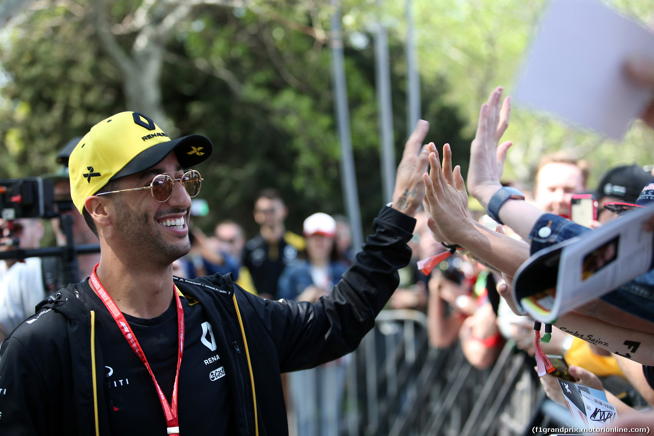 GP AZERBAIJAN, 26.04.2019 - Prove Libere 1, Daniel Ricciardo (AUS) Renault Sport F1 Team RS19