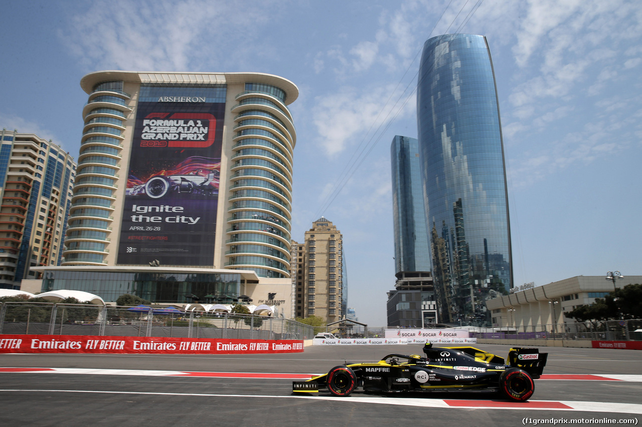 GP AZERBAIJAN, 26.04.2019 - Prove Libere 1, Nico Hulkenberg (GER) Renault Sport F1 Team RS19