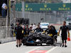 GP AZERBAIJAN, 26.04.2019 - Prove Libere 1, The Williams Racing FW42 of George Russell (GBR) Williams Racing is returned back to the pits after it hit a manhole cover in the first practice session