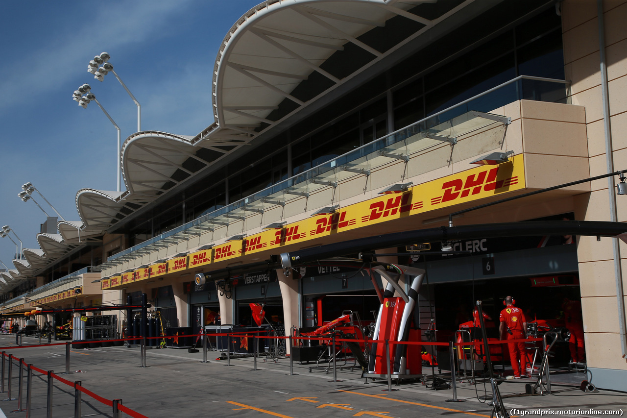 GP BAHRAIN, 28.03.2019- Pitlane