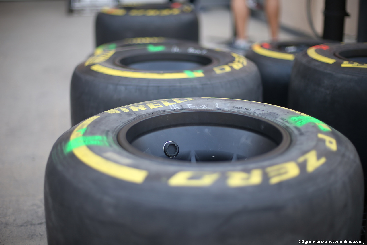 GP BAHRAIN, 28.03.2019- Tyres