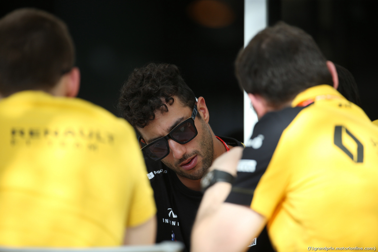 GP BAHRAIN, 28.03.2019- Daniel Ricciardo (AUS) Renault Sport F1 Team RS19