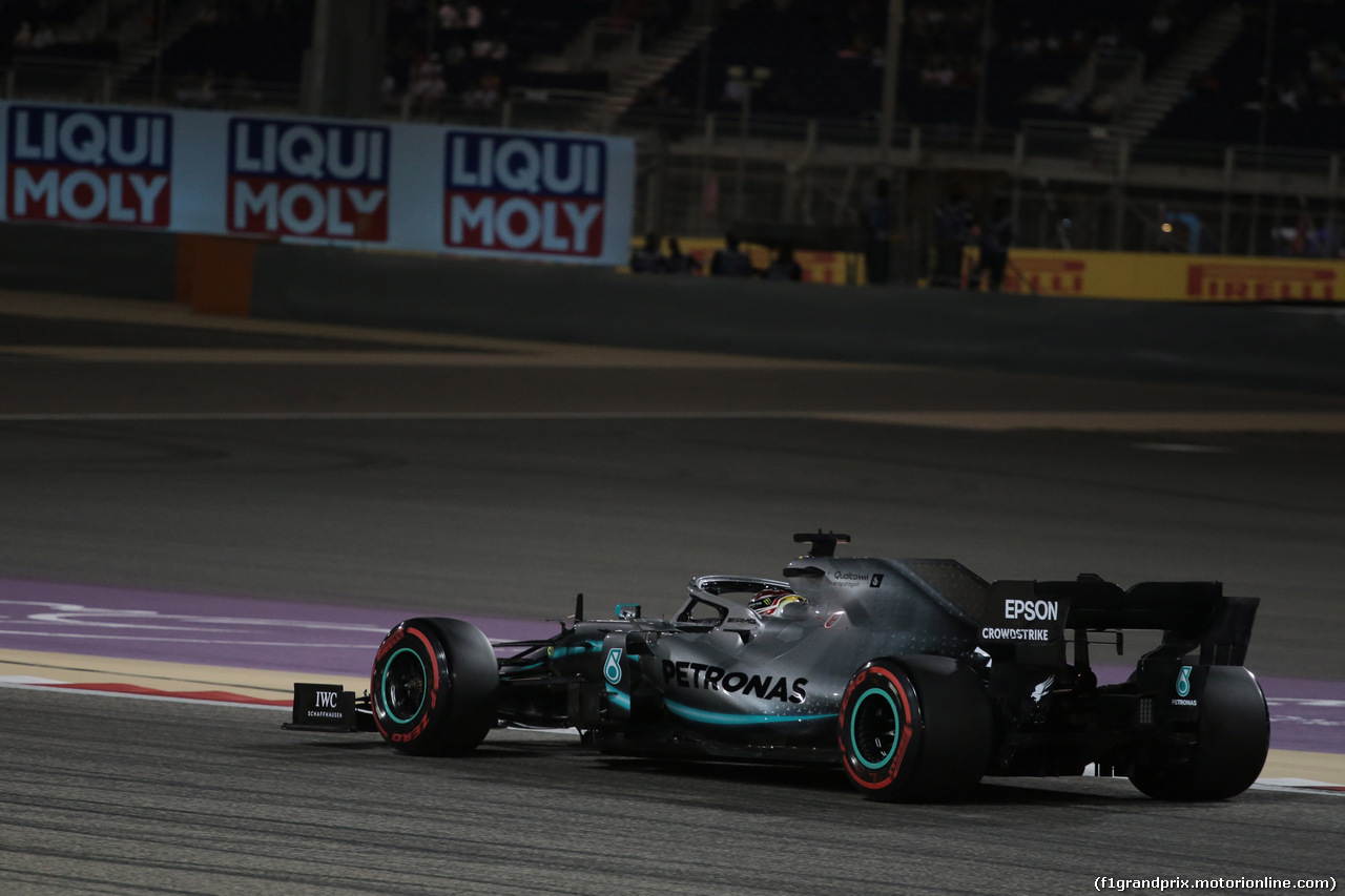 GP BAHRAIN, 29.03.2019- Prove Libere 2, Lewis Hamilton (GBR) Mercedes AMG F1 W10 EQ Power