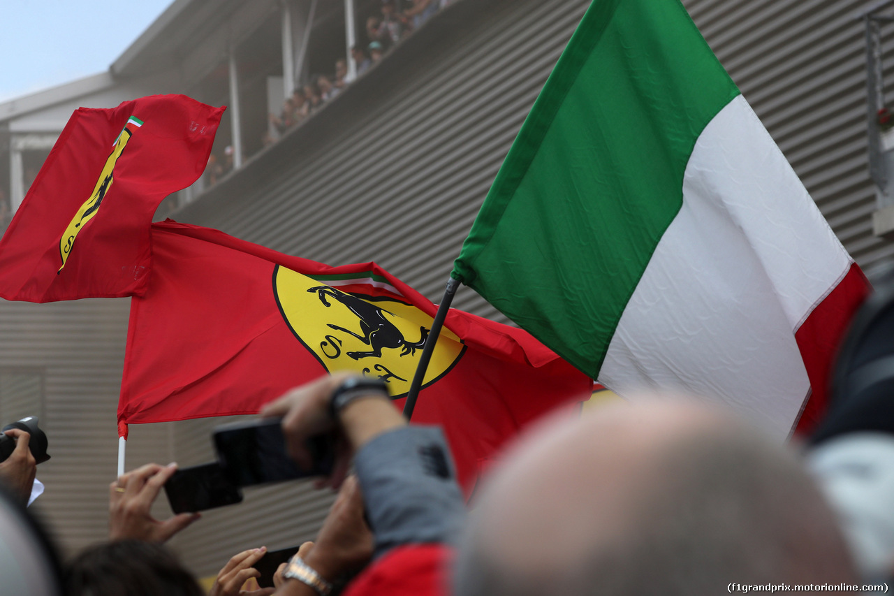 GP BELGIO, 01.09.2019 - Gara, Italian e Ferrari flags