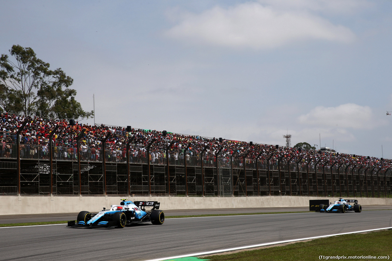 GP BRASILE, 17.11.2019 - Gara, Robert Kubica (POL) Williams Racing FW42 e George Russell (GBR) Williams Racing FW42