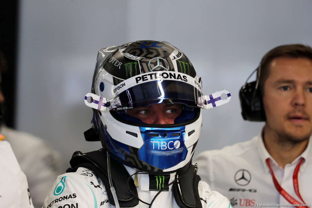 GP BRASILE, 17.11.2019 - Gara, Valtteri Bottas (FIN) Mercedes AMG F1 W010