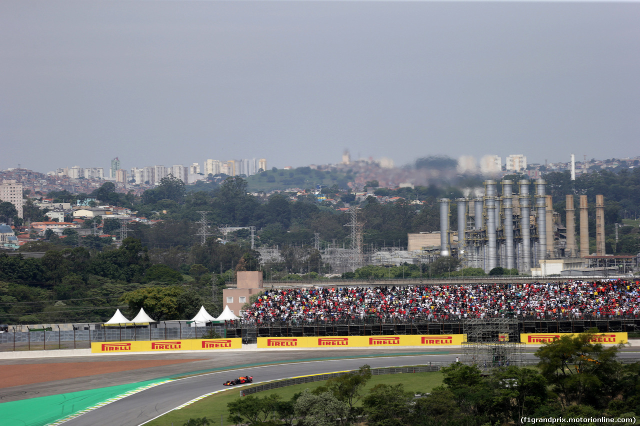 GP BRASILE, 17.11.2019 - Gara, Max Verstappen (NED) Red Bull Racing RB15