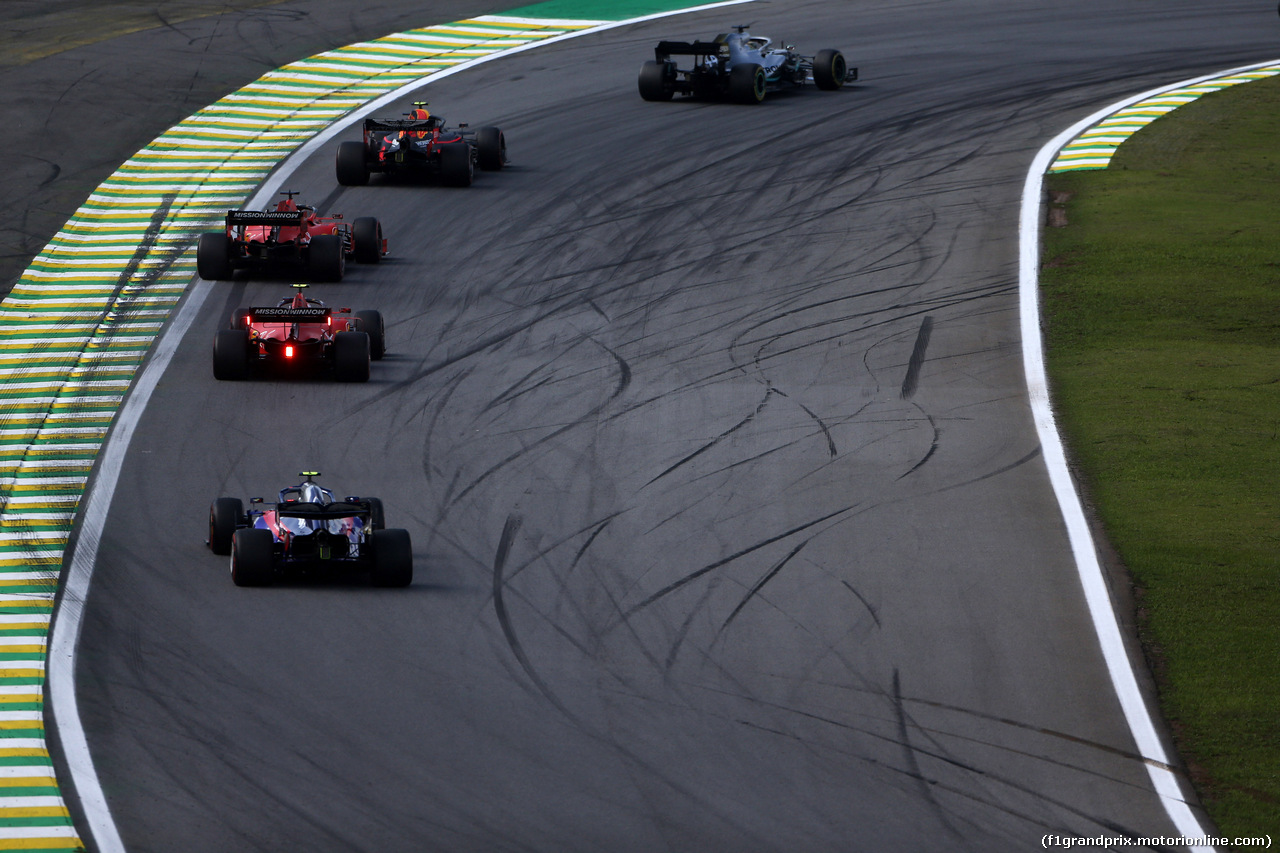 GP BRASILE, 17.11.2019 - Gara, Pierre Gasly (FRA) Scuderia Toro Rosso STR14