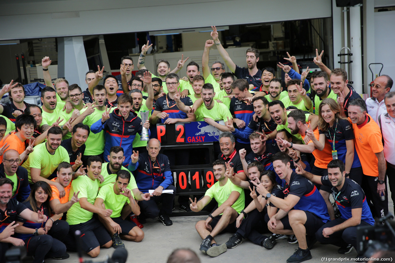 GP BRASILE, 17.11.2019 - Gara, Festeggiamenti, 2nd place Pierre Gasly (FRA) Scuderia Toro Rosso STR14