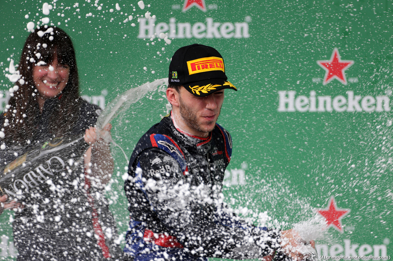 GP BRASILE, 17.11.2019 - Gara, 2nd place Pierre Gasly (FRA) Scuderia Toro Rosso STR14