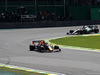 GP BRASILE, 17.11.2019 - Gara, Max Verstappen (NED) Red Bull Racing RB15 e Lewis Hamilton (GBR) Mercedes AMG F1 W10