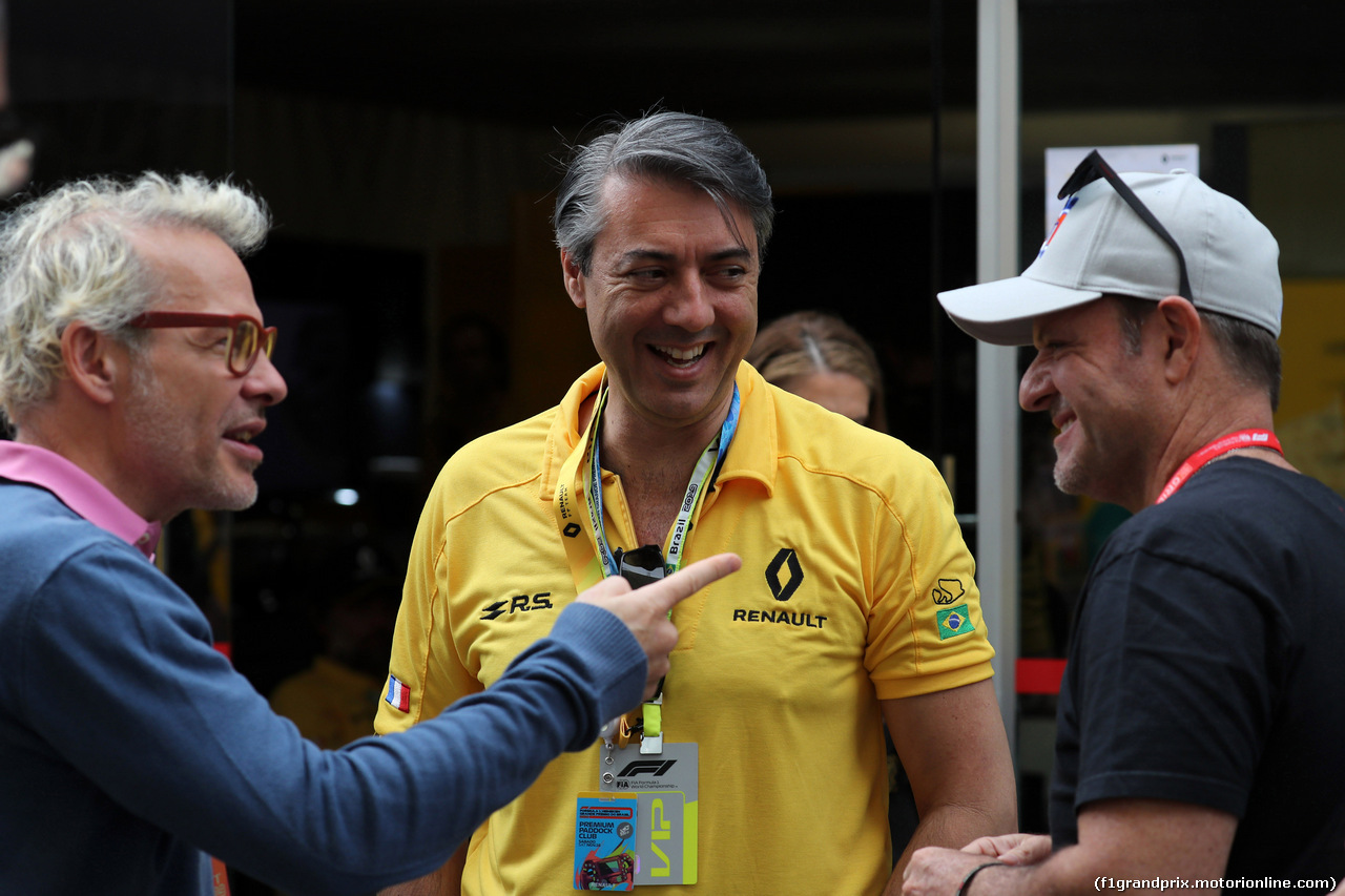 GP BRASILE, 16.11.2019 - Prove Libere 3, Jacques Villeneuve (CAN), Carlos Henrique Ferreira (Caique) Director of Communication at Renault do Brazil e VP Instituto Renault e Rubens Barrichello (BRA)