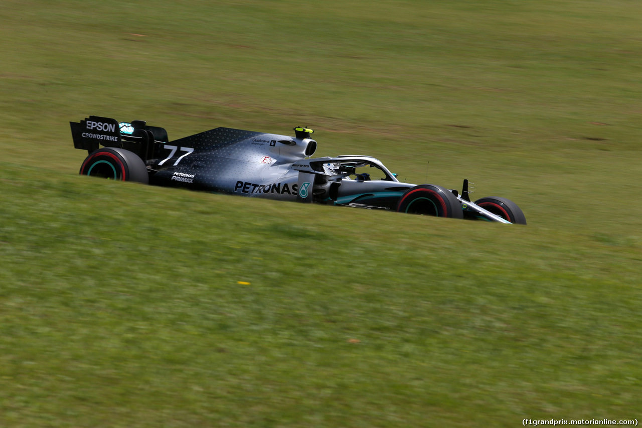 GP BRASILE, 16.11.2019 - Prove Libere 3, Valtteri Bottas (FIN) Mercedes AMG F1 W010