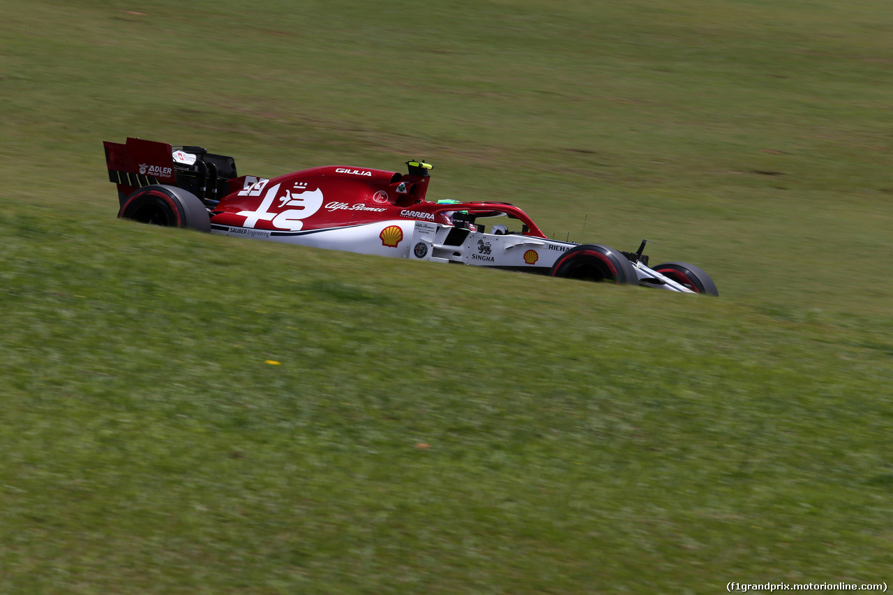 GP BRASILE, 16.11.2019 - Prove Libere 3, Antonio Giovinazzi (ITA) Alfa Romeo Racing C38