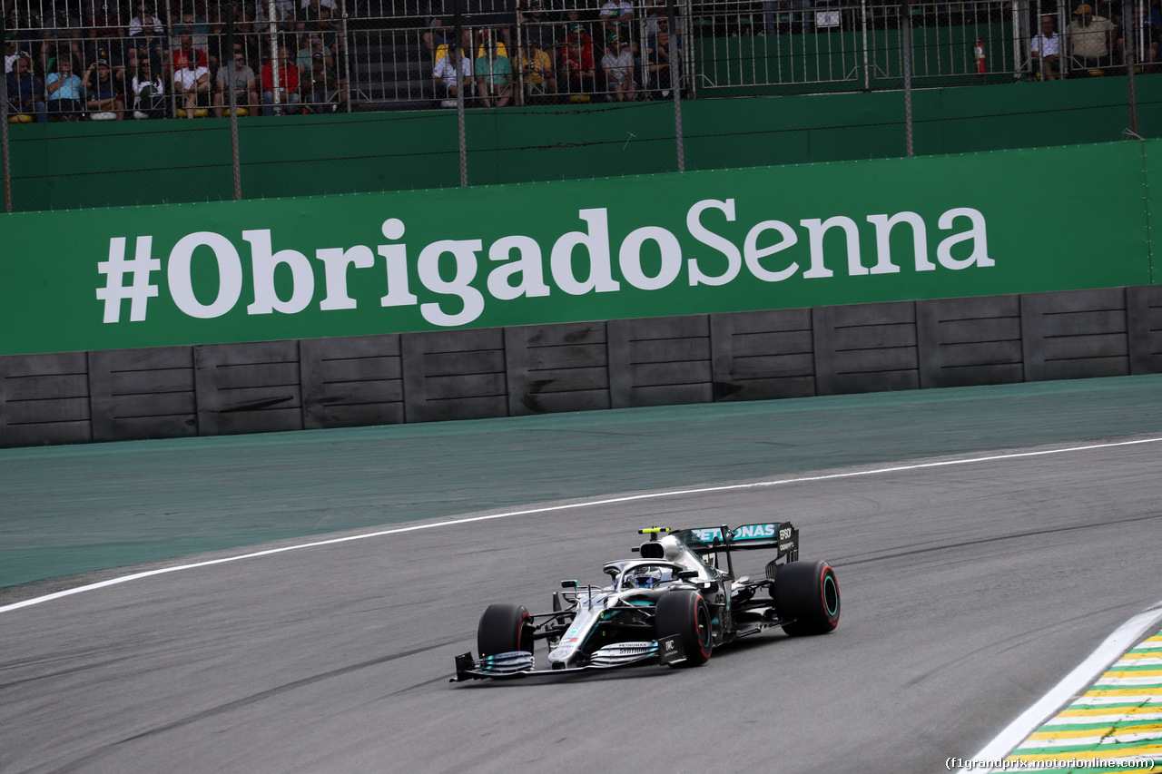 GP BRASILE, 16.11.2019 - Qualifiche, Valtteri Bottas (FIN) Mercedes AMG F1 W010