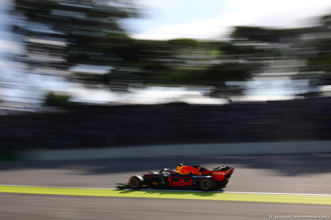 GP BRASILE, 16.11.2019 - Qualifiche, Max Verstappen (NED) Red Bull Racing RB15