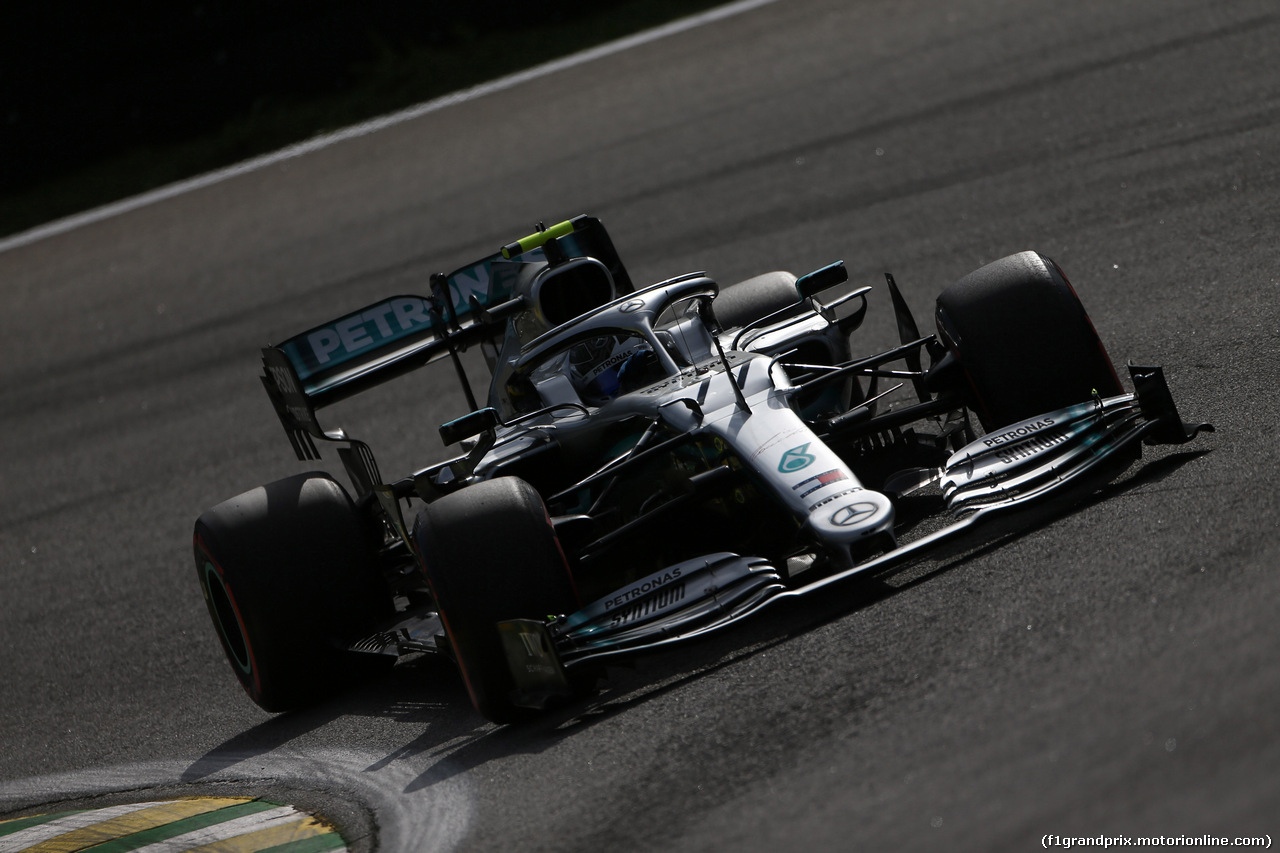 GP BRASILE, 16.11.2019 - Qualifiche, Valtteri Bottas (FIN) Mercedes AMG F1 W010