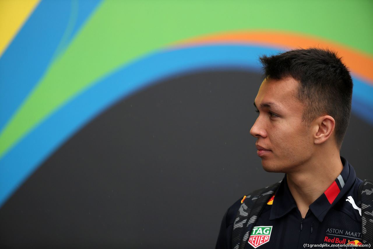 GP BRASILE, 15.11.2019 - Alexander Albon (THA) Red Bull Racing RB15