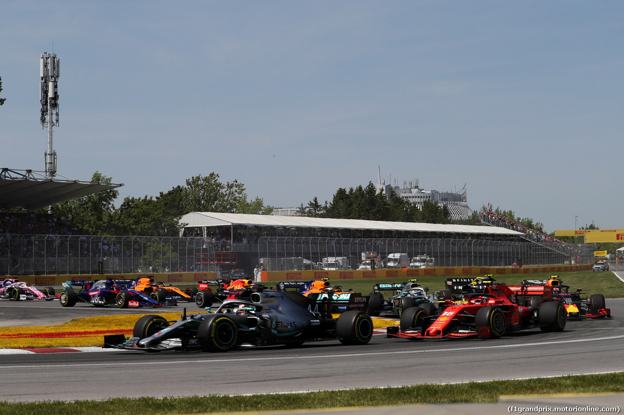 GP CANADA, 09.06.2019 - Gara, Start of the race, Lewis Hamilton (GBR) Mercedes AMG F1 W10