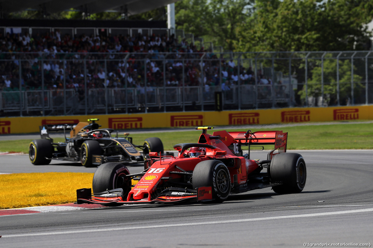 GP CANADA, 09.06.2019 - Gara, Charles Leclerc (MON) Ferrari SF90 davanti a Kevin Magnussen (DEN) Haas F1 Team VF-19