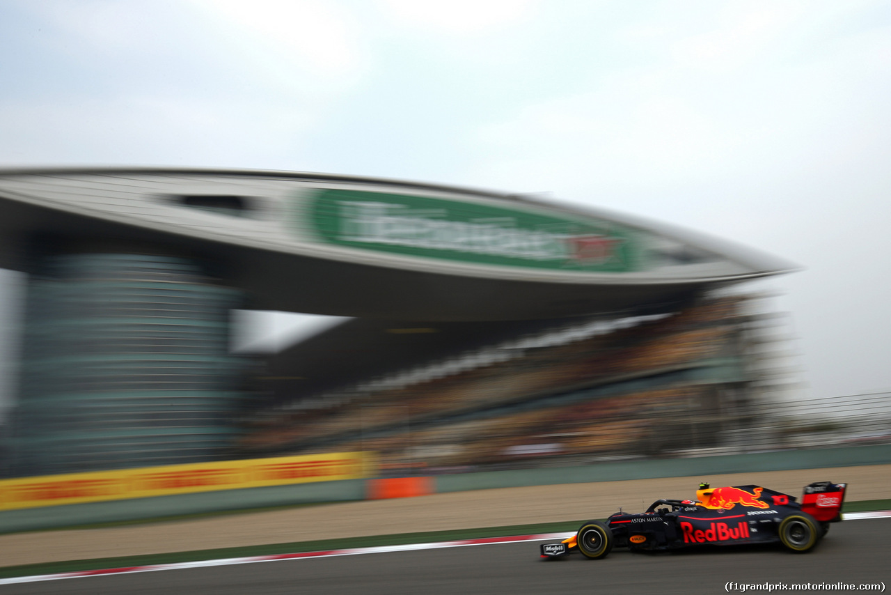 GP CINA, 12.04.2019- Prove Libere 2, Pierre Gasly (FRA) Redbull Racing RB15