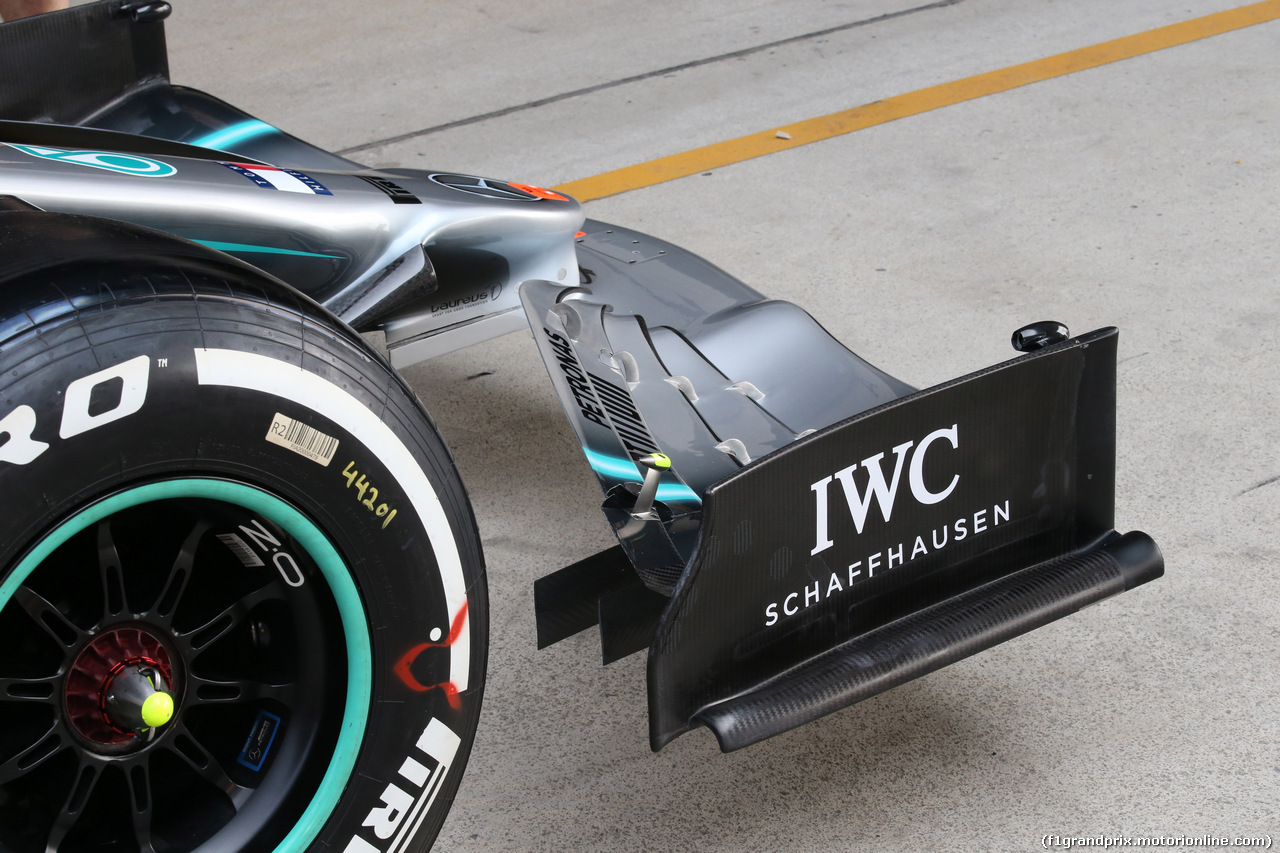 GP CINA, Detail of Mercedes Frontal Wing