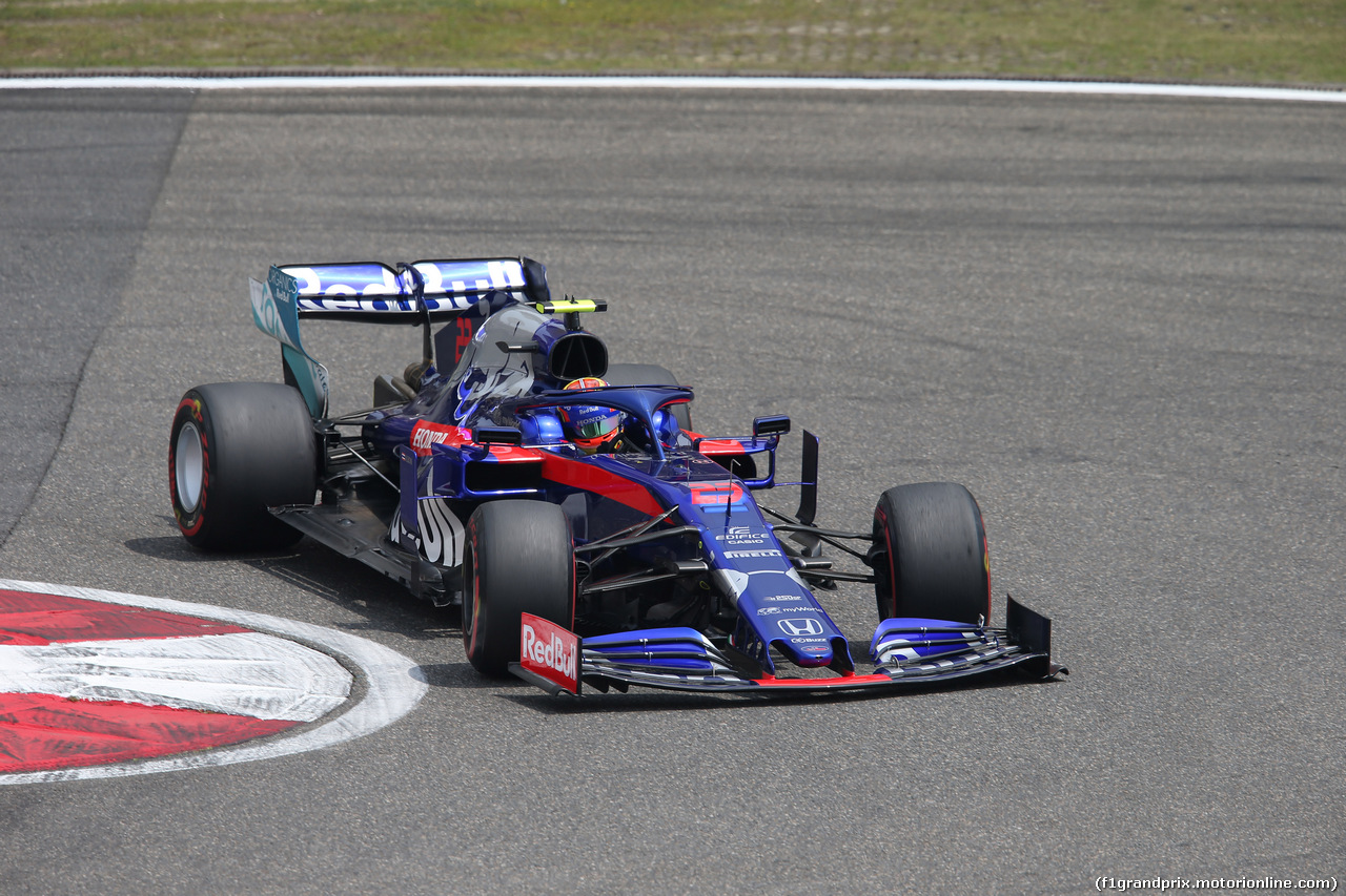 GP CINA, 13.04.2019- Free practice 3, Alexader Albon (THA) Scuderia Toro Rosso STR14