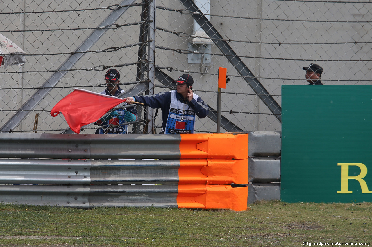 GP CINA, 13.04.2019- Free practice 3, Red flag