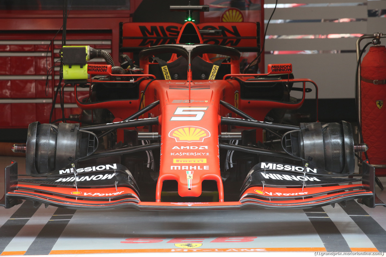 GP CINA, 12.04.2019- Prove Libere 1, Sebastian Vettel (GER) Ferrari SF90