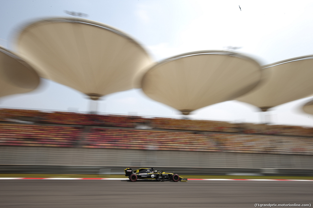 GP CINA, 12.04.2019- Prove Libere 1, Daniel Ricciardo (AUS) Renault Sport F1 Team RS19