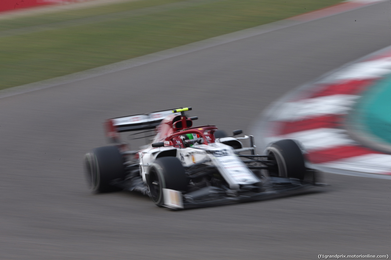 GP CINA, 12.04.2019- Prove Libere 2, Antonio Giovinazzi (ITA) Alfa Romeo Racing C38
