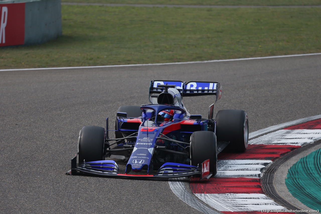 GP CINA, 12.04.2019- Prove Libere 2, Daniil Kvyat (RUS) Scuderia Toro Rosso STR14