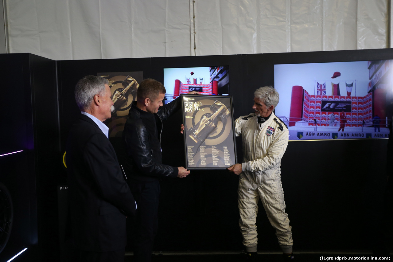GP CINA, 12.04.2019- Official 1000th F1 Gp Poster presentation: L to R Chase Carey (US), Liberty Media,  Pavel Turek,  Damon Hill (GBR) 1996 F1 World Champion
