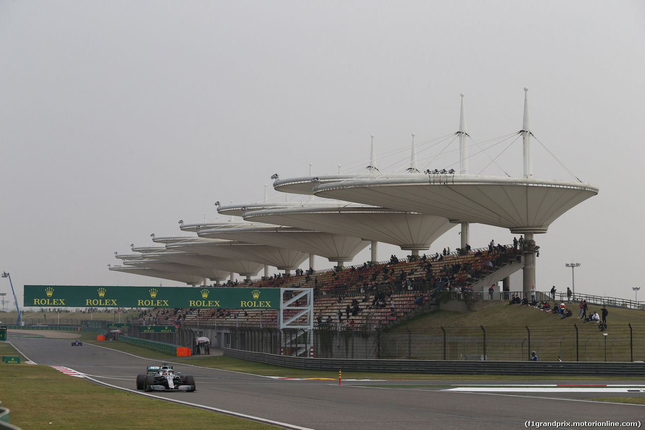 GP CINA, 12.04.2019- Prove Libere 2, Lewis Hamilton (GBR) Mercedes AMG F1 W10 EQ Power