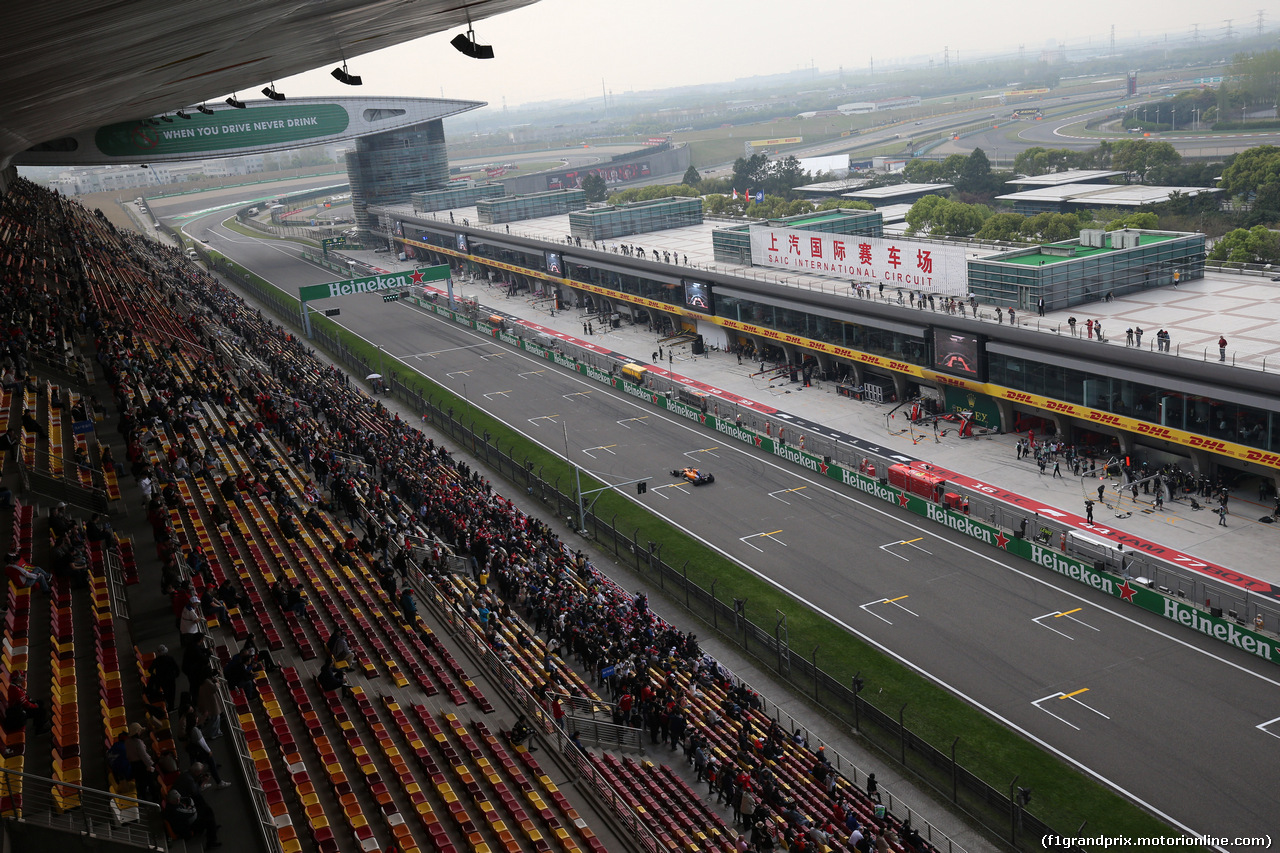 GP CINA, 12.04.2019- Prove Libere 2, Carlos Sainz Jr (ESP) Mclaren F1 Team MCL34